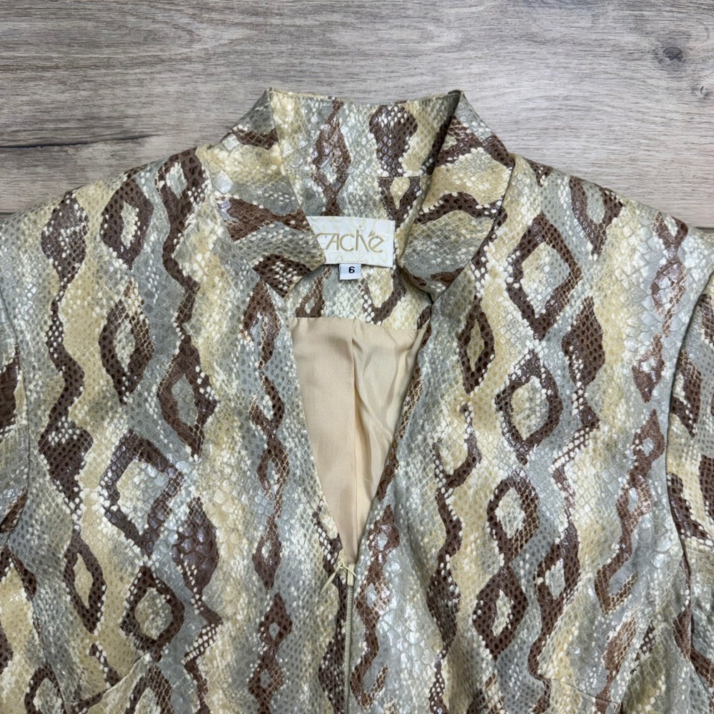 Vintage Cache Y2K Snakeskin Python Print Zip Front Jacket Brown Tan Fitted 6 - Picture 3 of 12